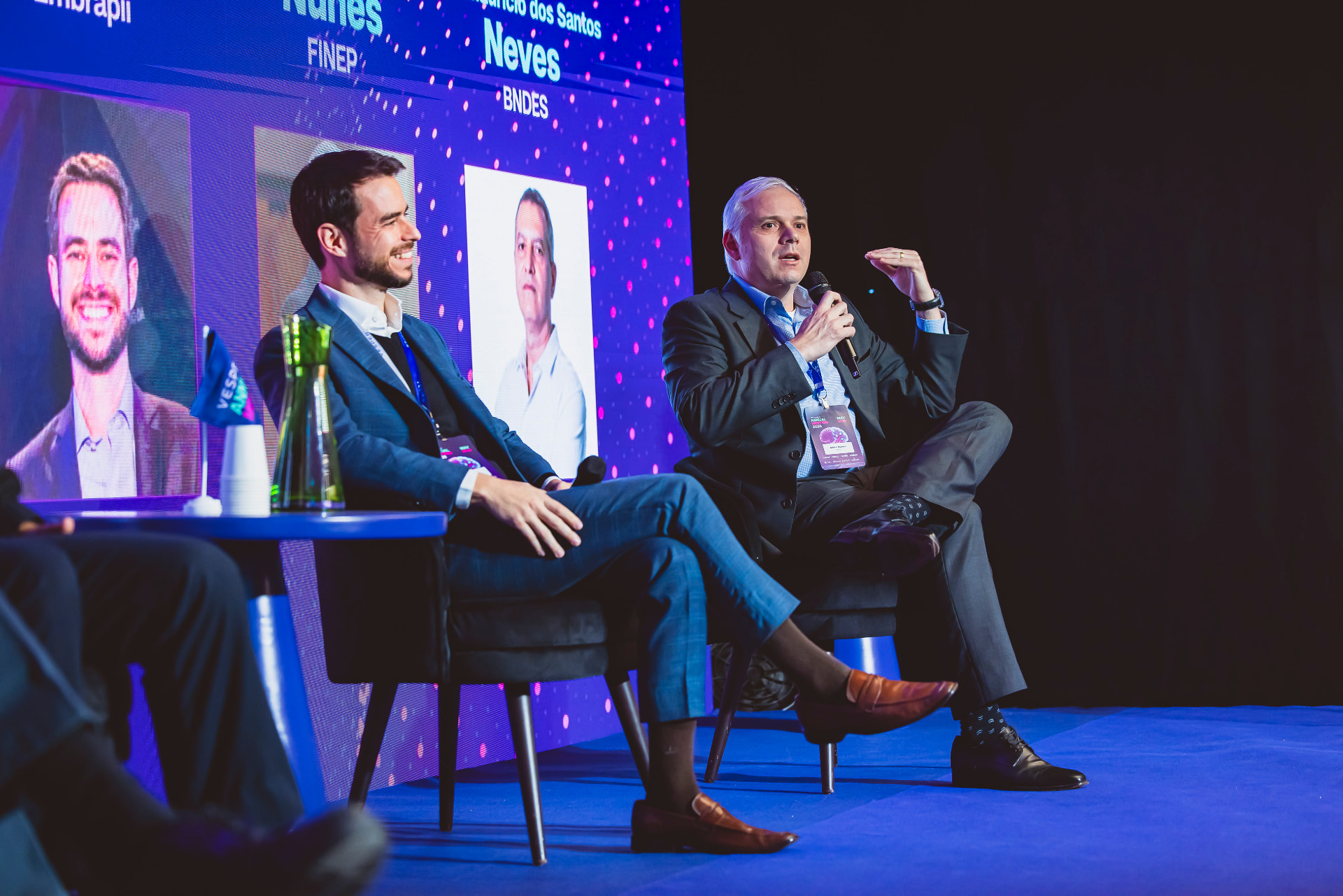 Panel with FINEP and BNDES